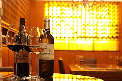 高菲進(jìn)口紅酒 上海優(yōu)質(zhì)葡萄酒供應(yīng)與銷(xiāo)售服務(wù)